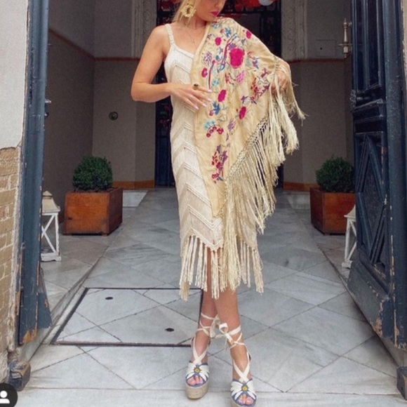 Zara Crocheted Dress - Picture 8 of 15